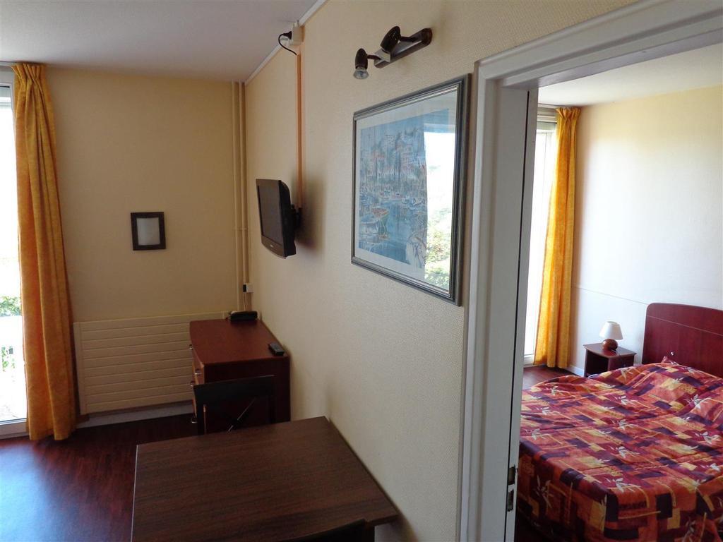 Le Domaine Des Oliviers Apartment Saint-Cyr-sur-Mer Ruang foto